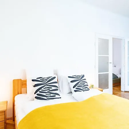 Central - Bright - Easy Budapest Exterior photo